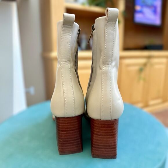 Marc Fisher LTD Floria Bootie – Bone Leather – Size 7 1/2. - Picture 6 of 8